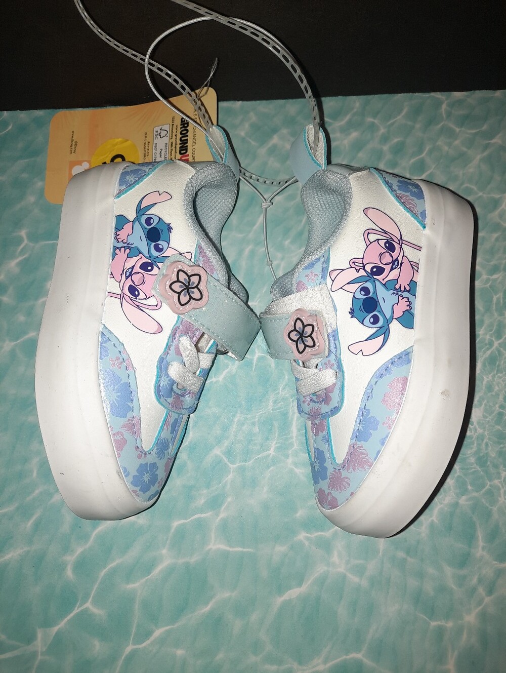 Kids Stitch And Angel Sneakers Size 5